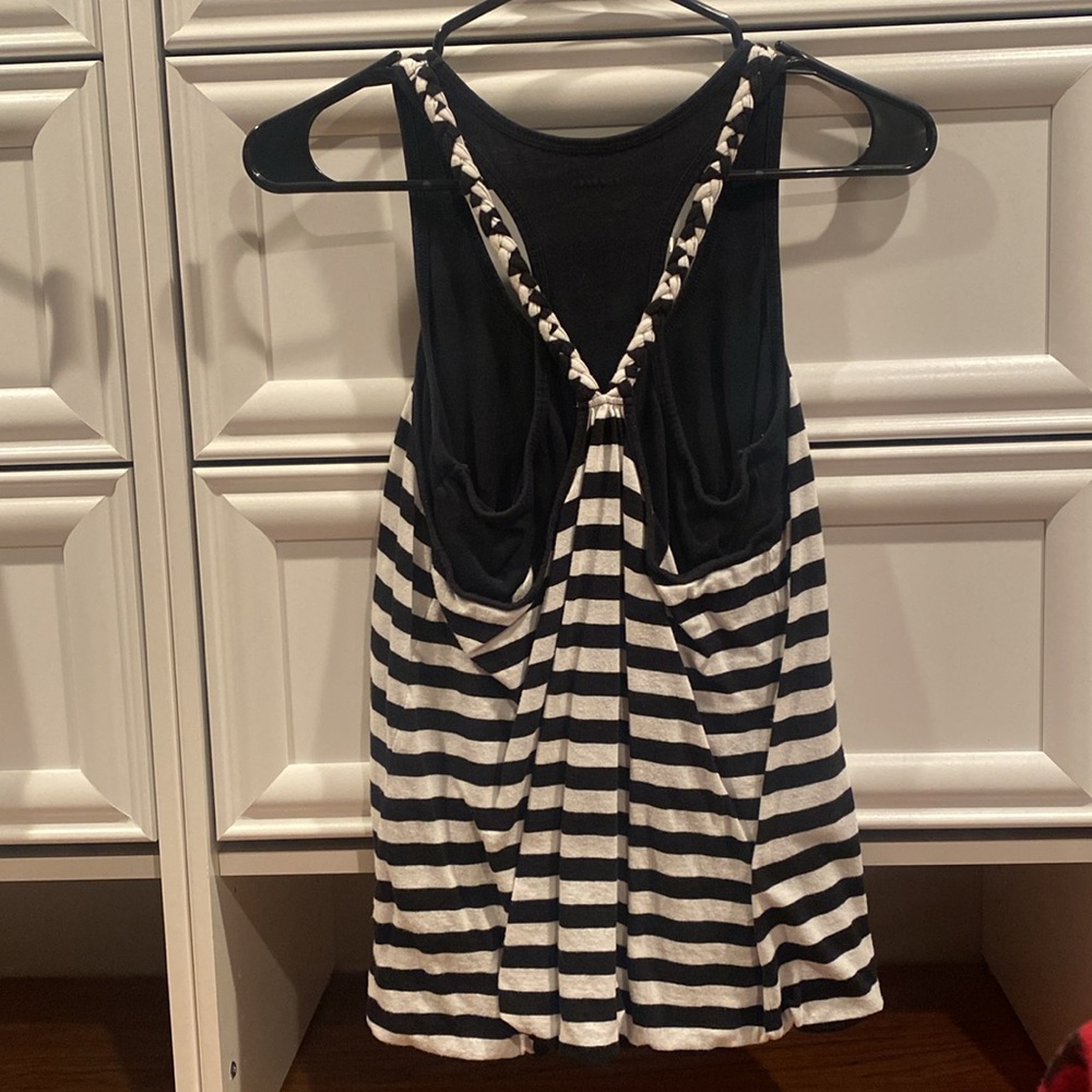 Express Tank Top - Picture 3 of 3